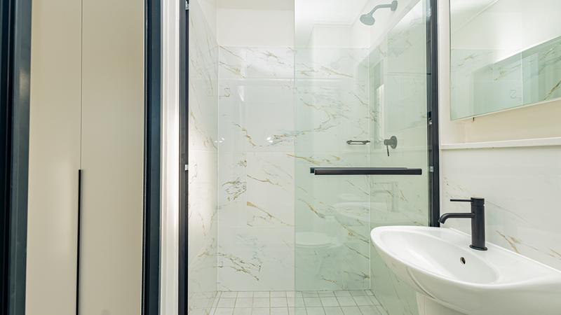 To Let 2 Bedroom Property for Rent in Sandown Western Cape